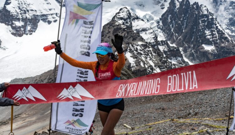 Jhoselyn Yessica Camargo Aliaga ganadora del Pico Austria Kilometro Vertical - Skyrunning Bolivia